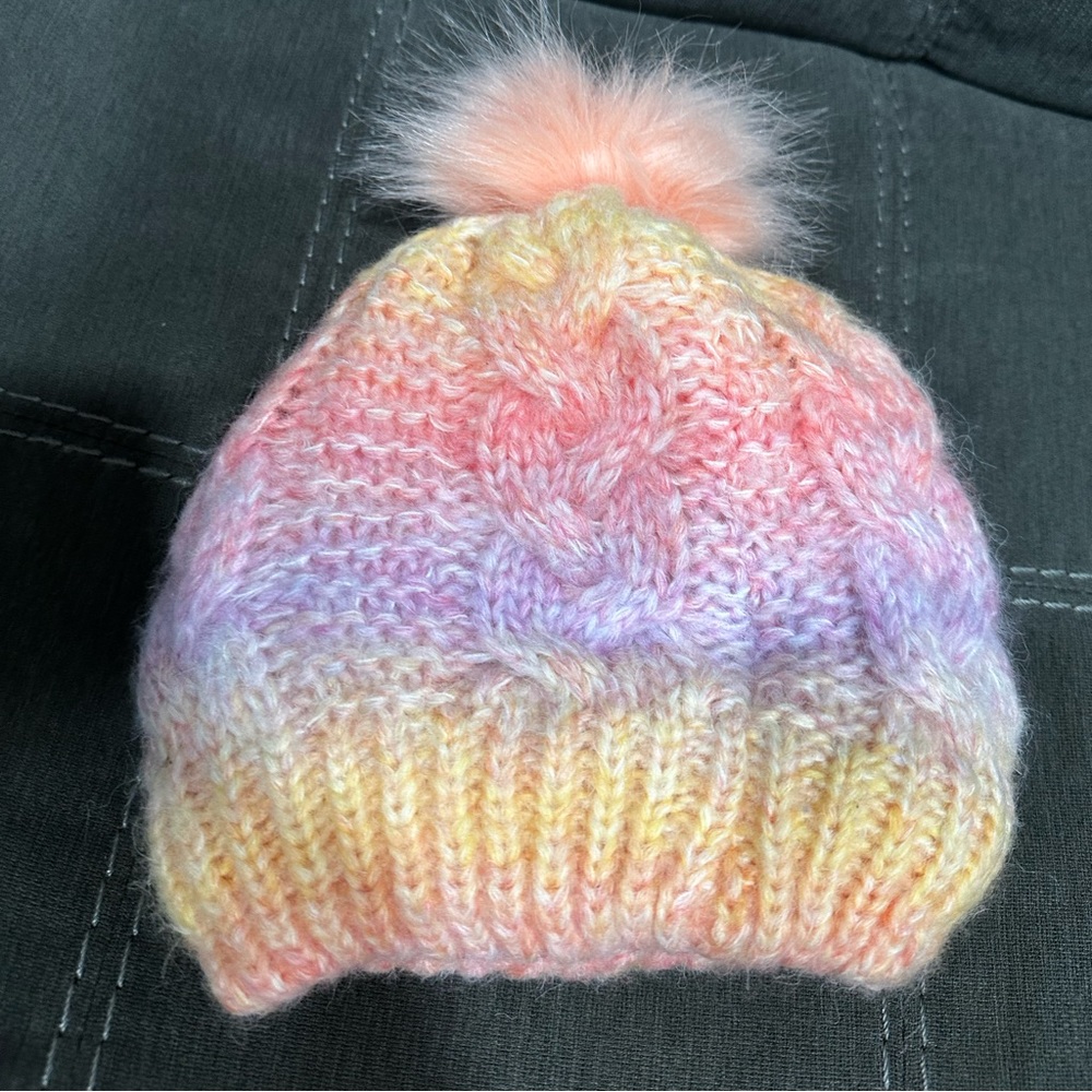 4 girls hats